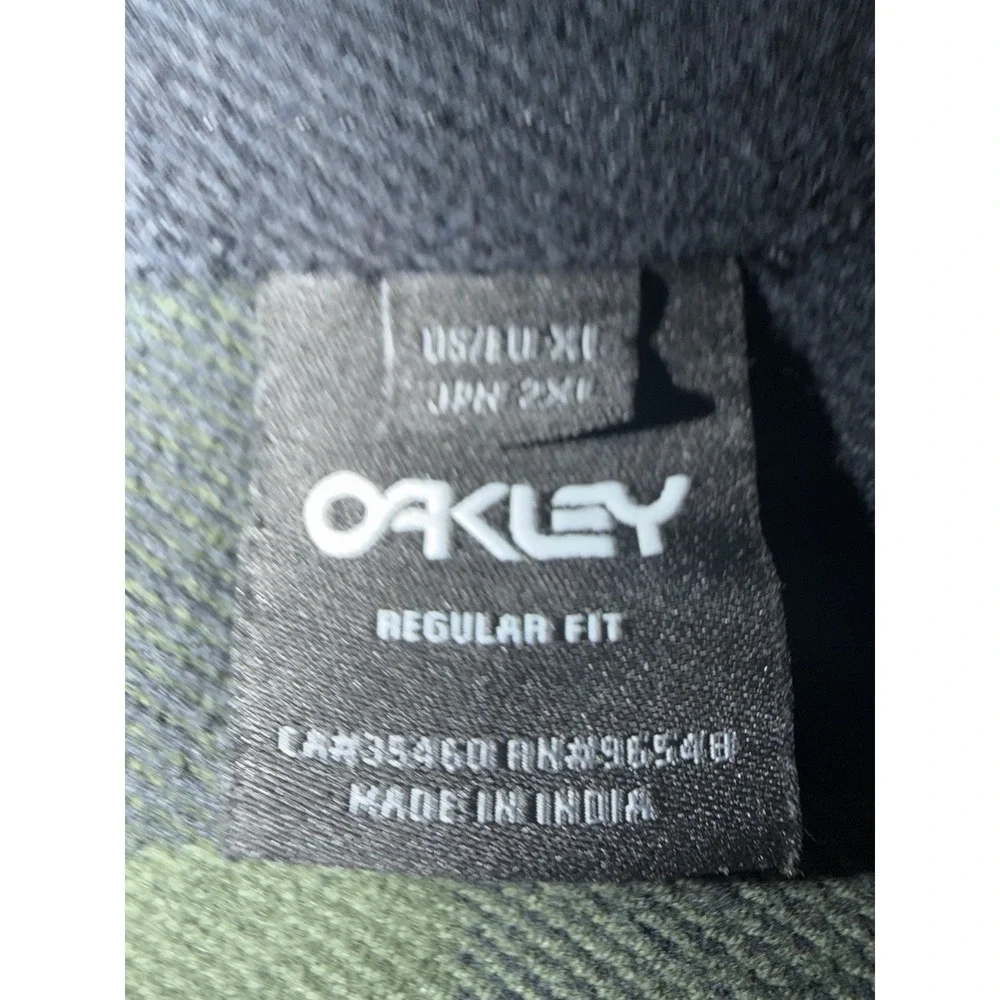 Oakley Terraformic Long Sleeve Button Green Black Plaid Flannel Embroidered XL